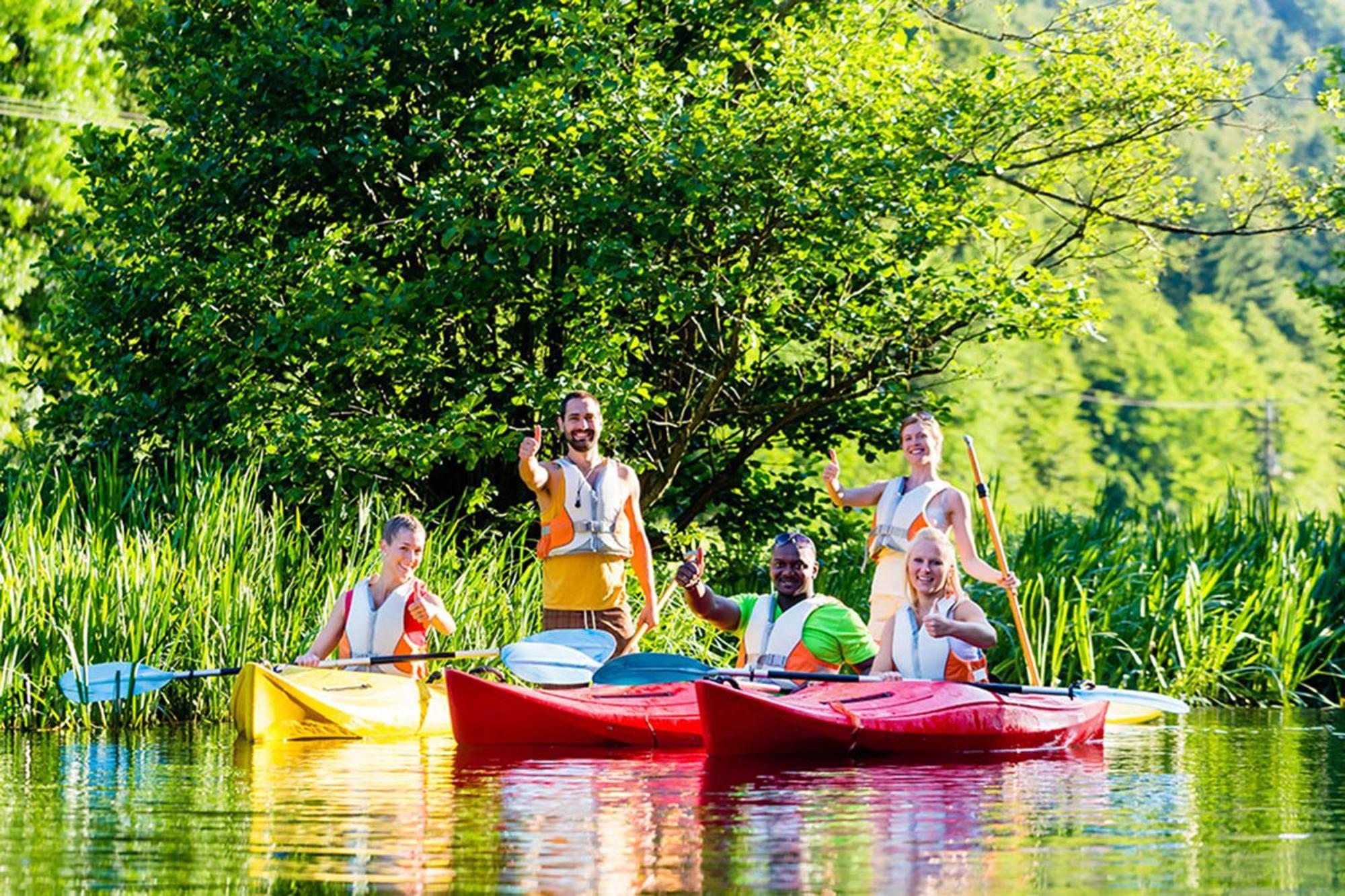 Camping Le Val De Cesse Mirepeisset Экстерьер фото